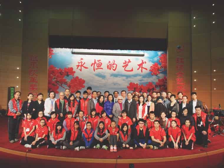 2013年八和粵劇學院青少年粵劇演員班學員，一行50人到廣州佛山廣東粵劇學院進行交流學習